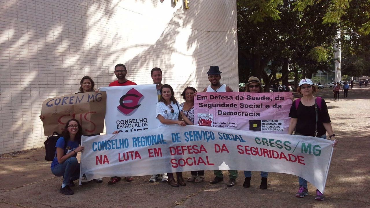 CRP-MG participa da Marcha da Saúde, em Brasília
