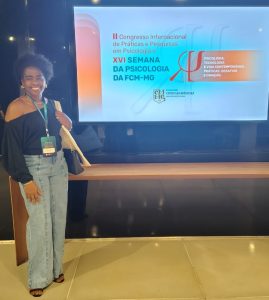 Conselheira Ângela Valentim no Congresso de Psicologia da Faculdade de Ciências Médicas de Minas Gerais